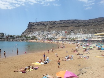 Stranden i Puerto Mogan